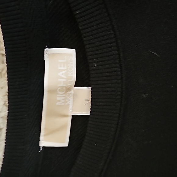 Like New Michel Kors Embellished Sweater,  Black size XL - Picture 3 of 5